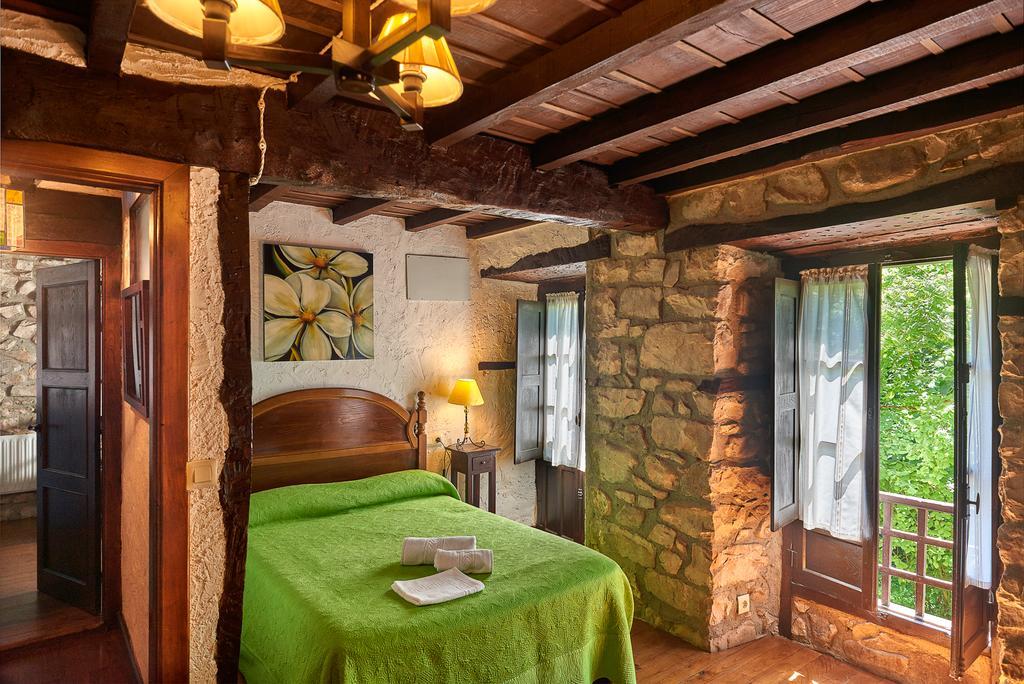 Casas Rurales La Tahona De Besnes Guest House Alles Exterior foto